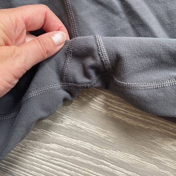 Lululemon Leggings with Pockets  - Picture 5 of 8